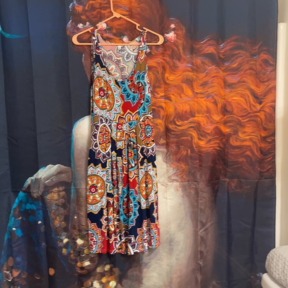 Colorful Dress, size Medium, very comfortable!